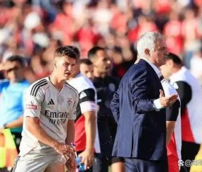 一场3-1，穆帅争冠遇阻：领头豪取6连胜，本菲卡差8分翻盘无门