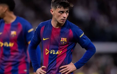 西甲第17轮分析：比利亚雷亚尔对阵巴萨，双方堪称一场六分争夺战