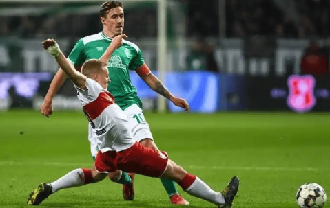 德甲攻防乱战：不来梅主场残阵保级 法兰克福客场折锋承压