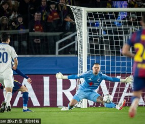 2017年的预言成真：巴萨惊天逆转巴黎圣日耳曼，信念铸造传奇