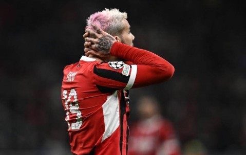 布伦南看好孔塞桑，特奥的心态急躁，红黑军团处于恢复期