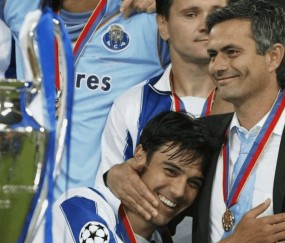 穆帅坐山观虎斗，收渔翁之利；葡超前2两败俱伤，本菲卡追分成功