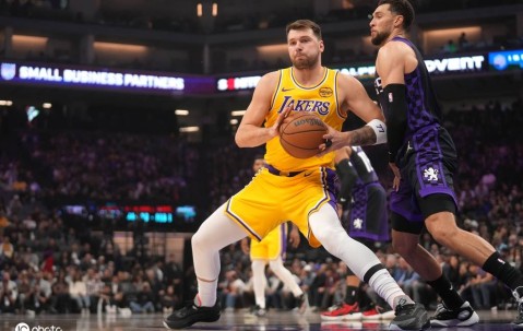 东契奇42分德罗赞32分 湖人爆冷不敌国王3连败